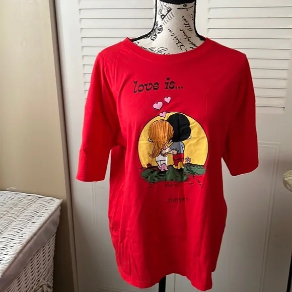 Zara women t-shirt love is❤️ - Picture 3 of 5